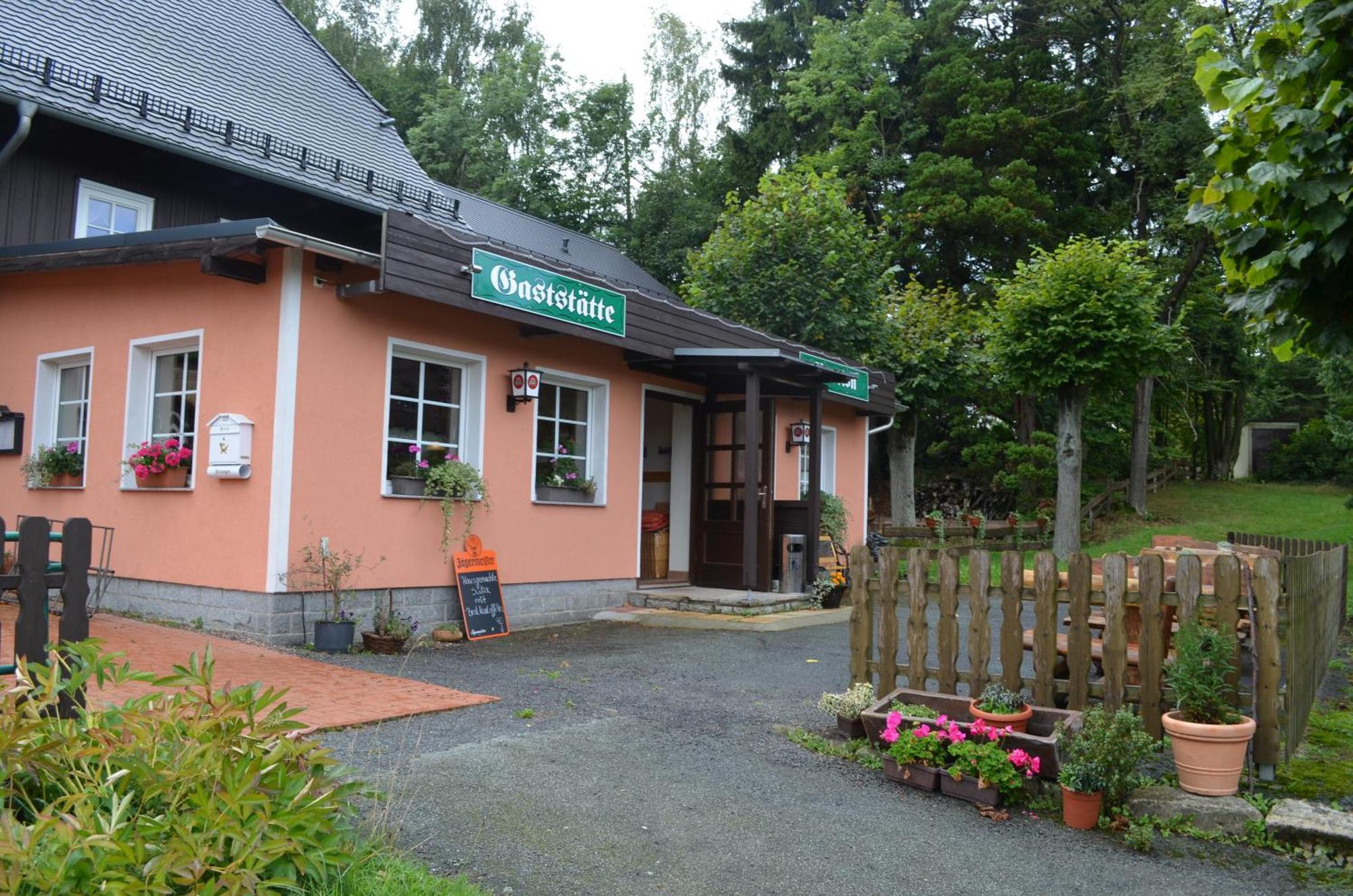 Restaurant & Pension Forsthaus Hain Kurort Oybin Esterno foto